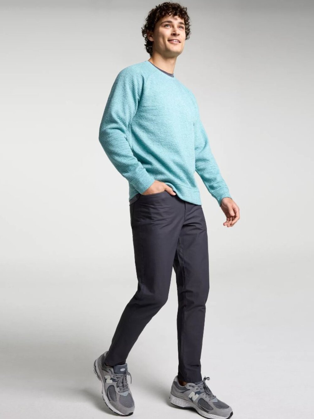 VRST Men's Recharge Lunar Fleece Crew - Size: S - Color: Aqua Dust Heather